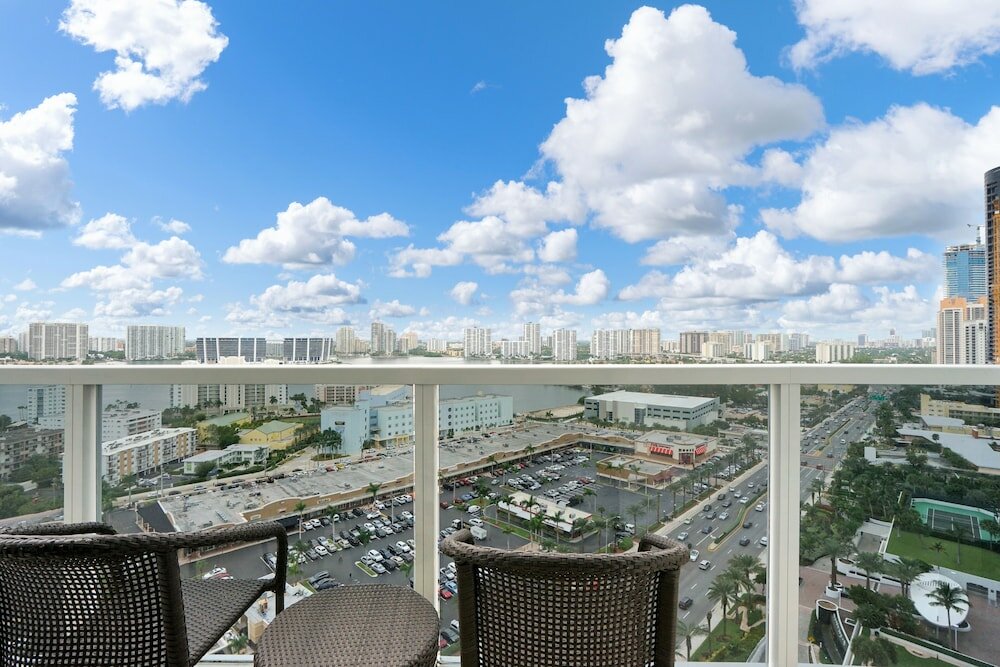 Фото Trump International Beach Resort Miami