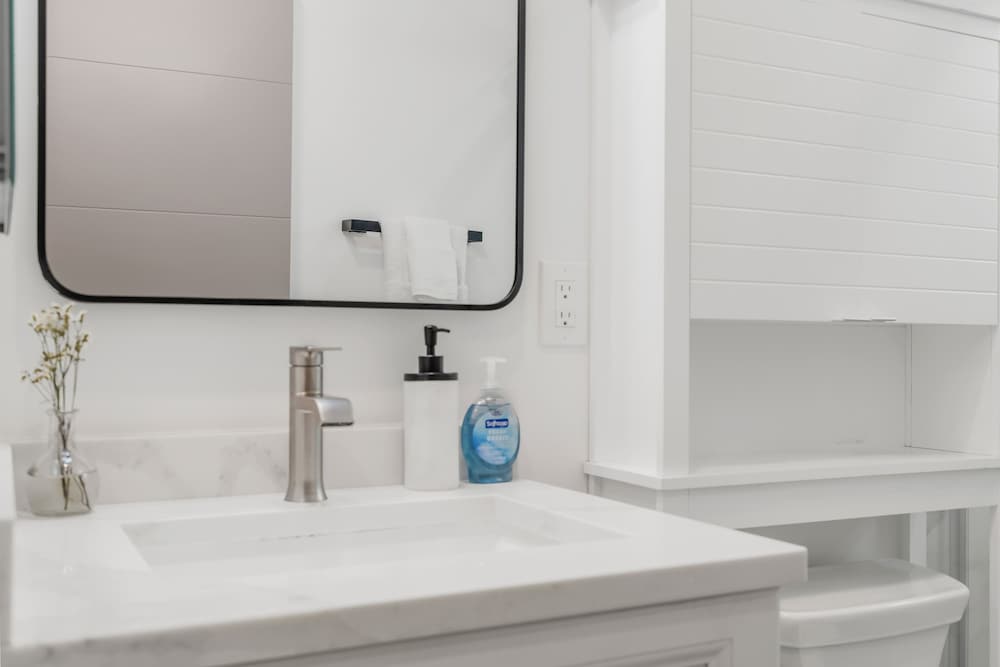 Фото Lauderdale 1 Bedroom Lux by Opus