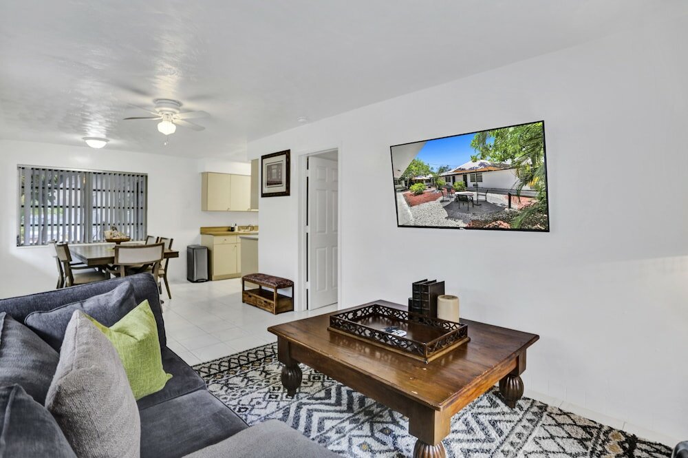 Фото Victoria Park Regency