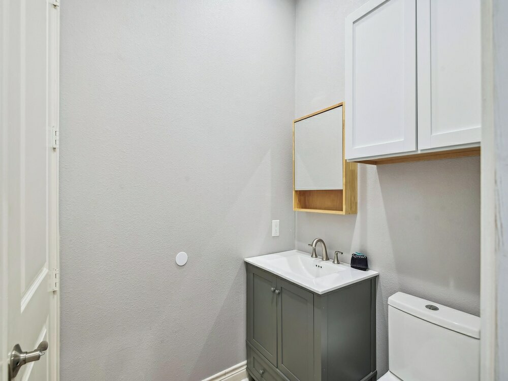 Фото Sand and Sun Beachfront