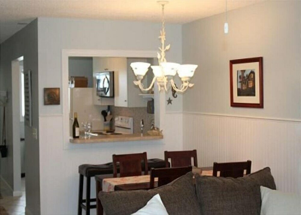 Фото Ocean View Condo, Steps To The Beach - Summerhouse 426