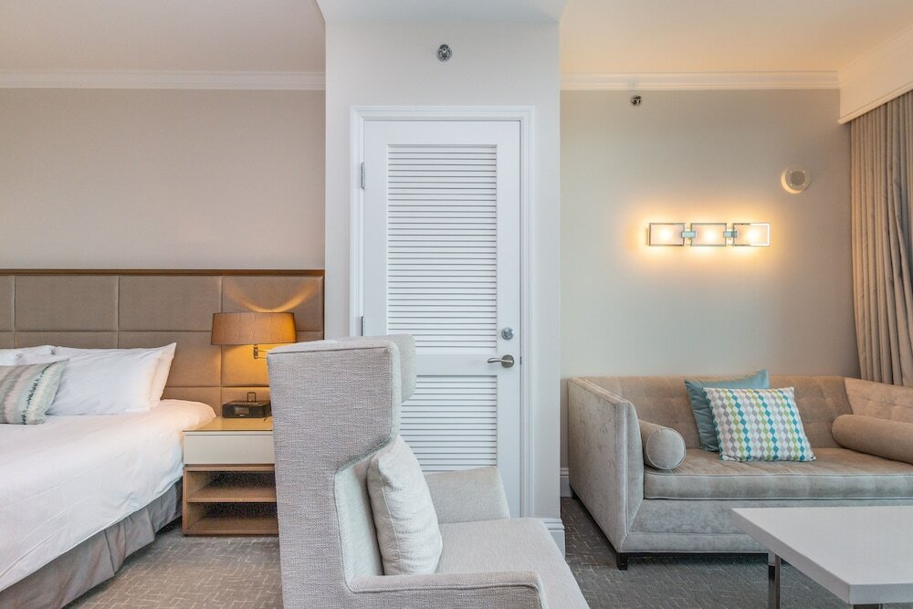 Фото Fontainebleau Miami Beach Private Luxury Suites