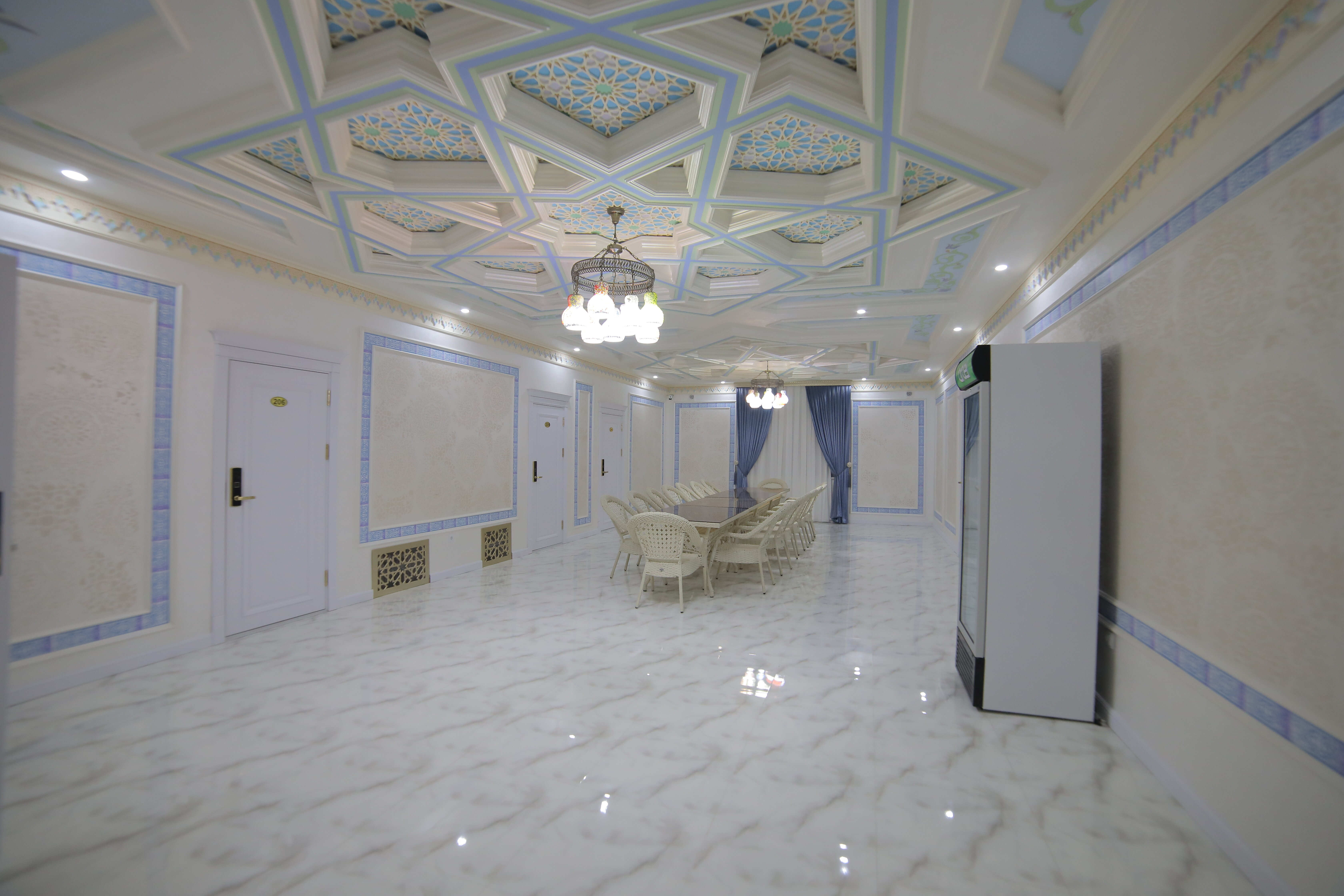 Фото Bibihojar Hotel