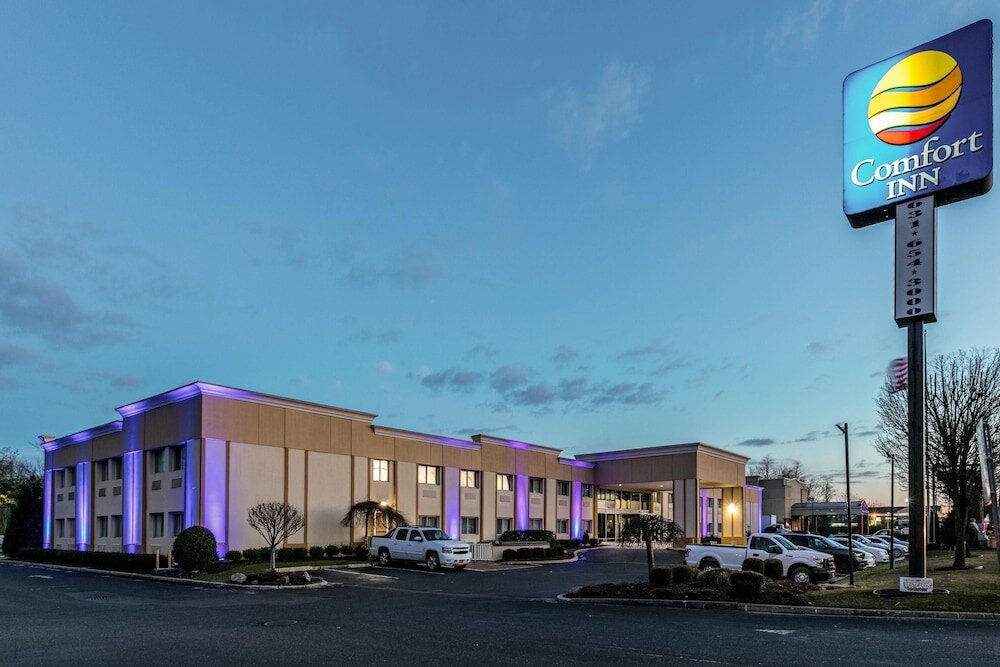 Фото Comfort Inn Medford - Long Island
