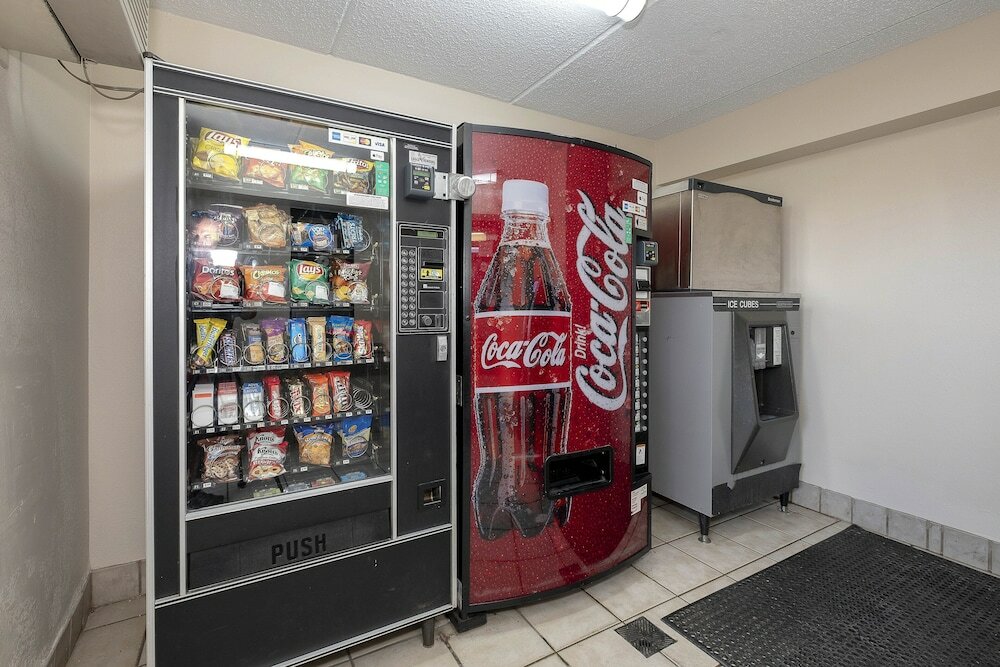 Фото Red Roof Inn Atlanta - Smyrna/Ballpark