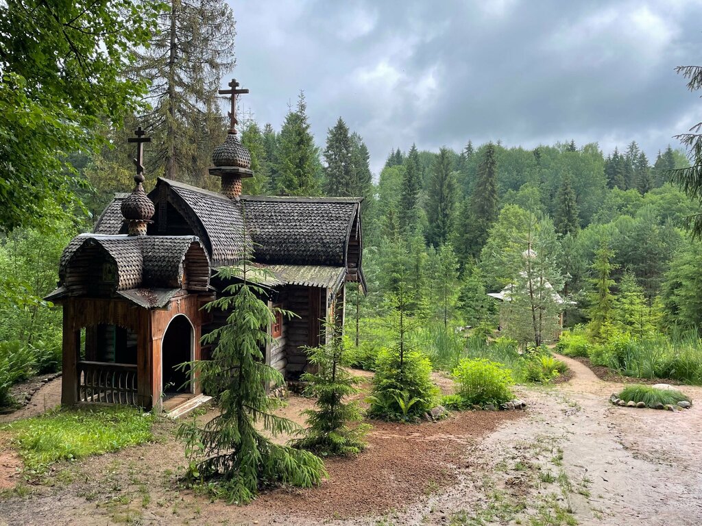 Capilla, cruz conmemorativa Часовня Иринарха Затворника над купелью, , foto