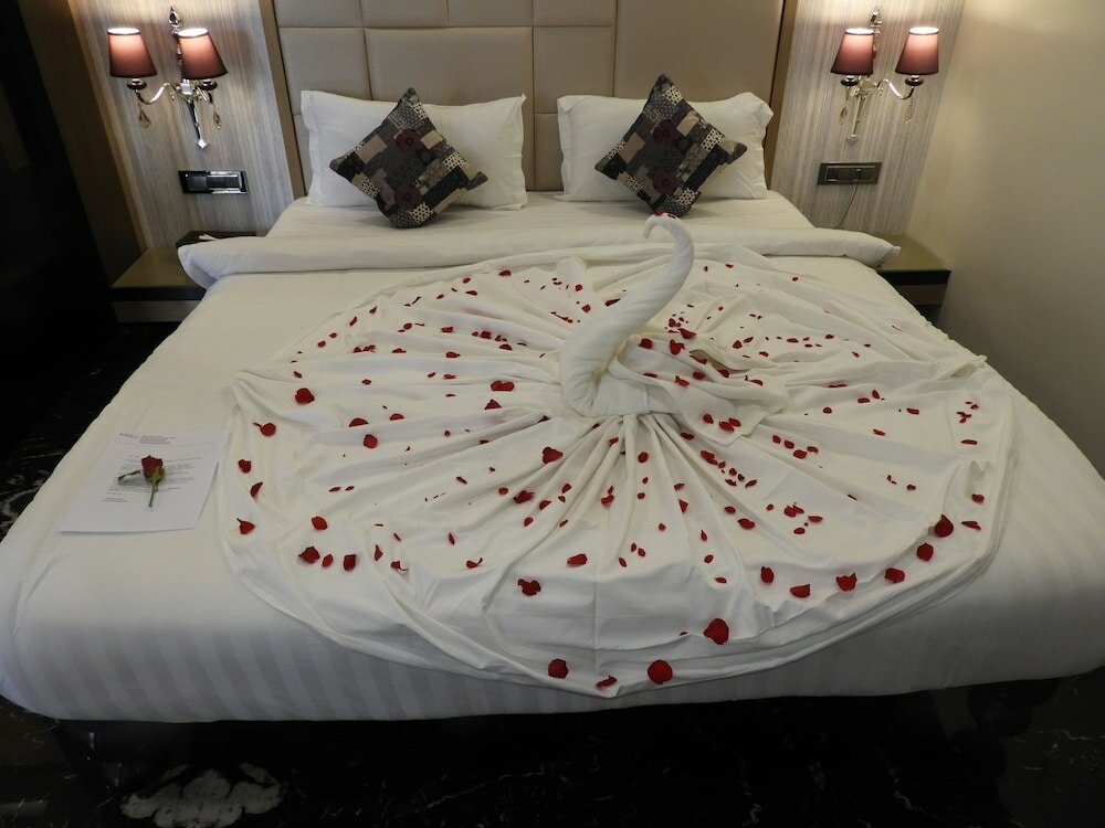 Фото Hotel Jannat Celebration