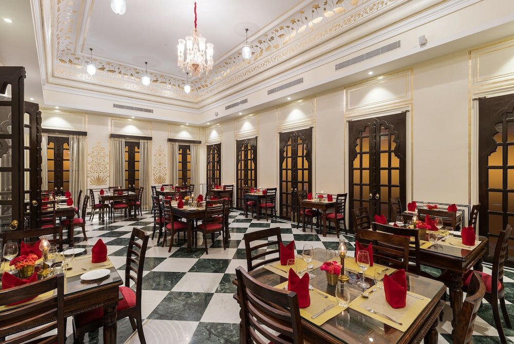 Фото Tree of Life Inderpura Resort, Udaipurwati