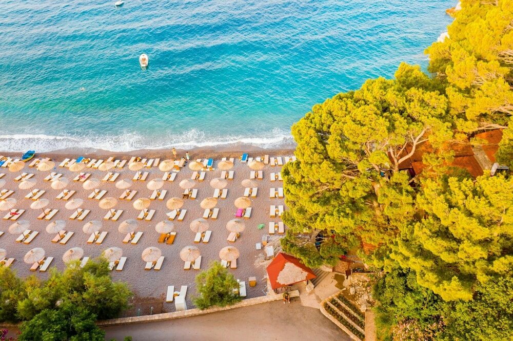 Фото Hotel Plaza Lucice