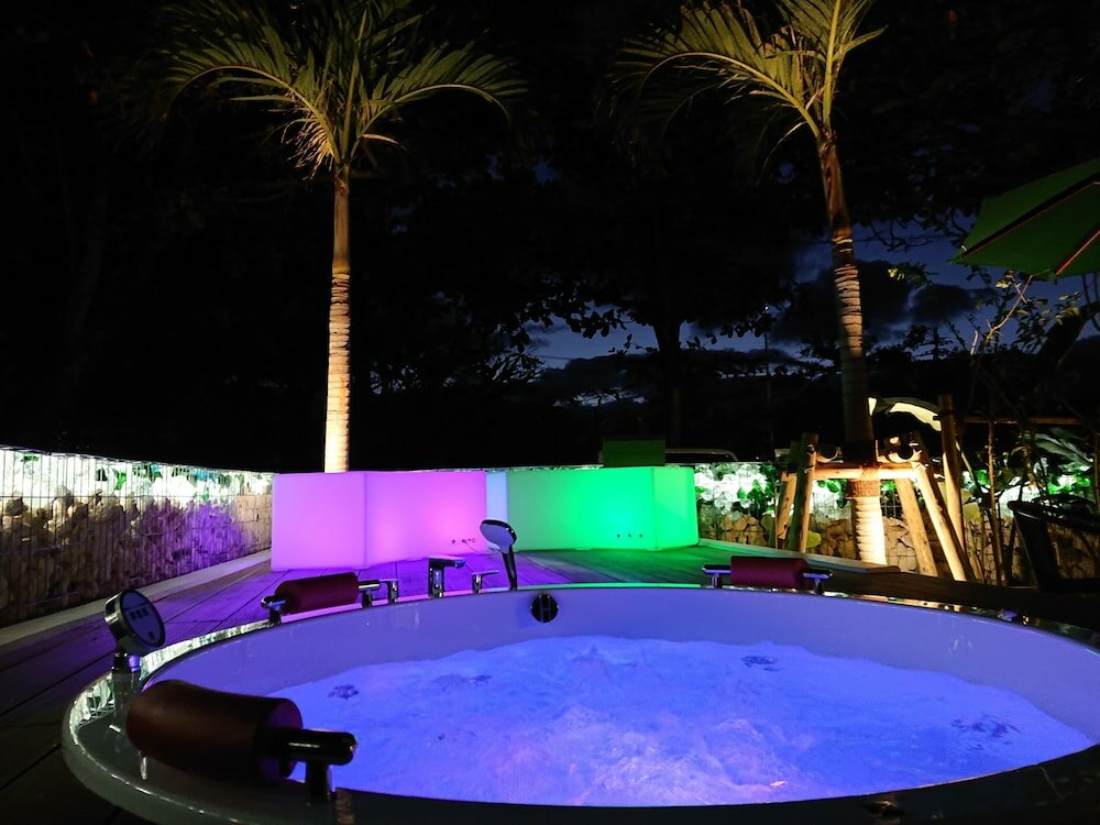 Фото Green Rich Hotel Okinawa Nago