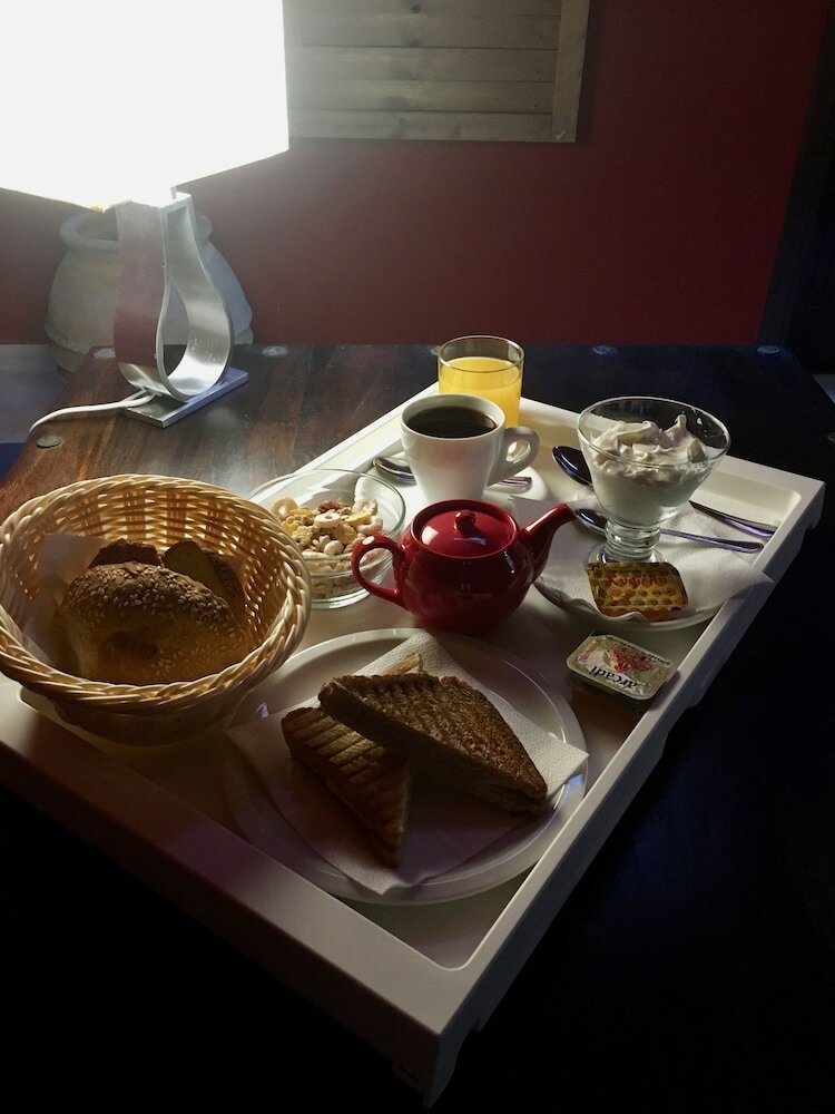 Фото Auberge 32 Old Town