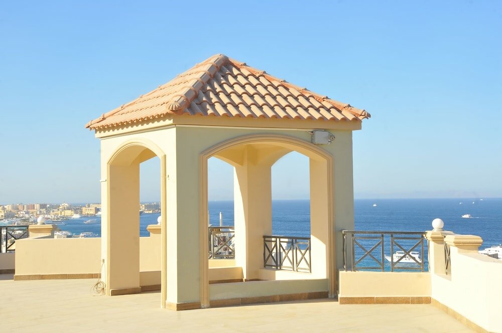 Фото Lilly apartments