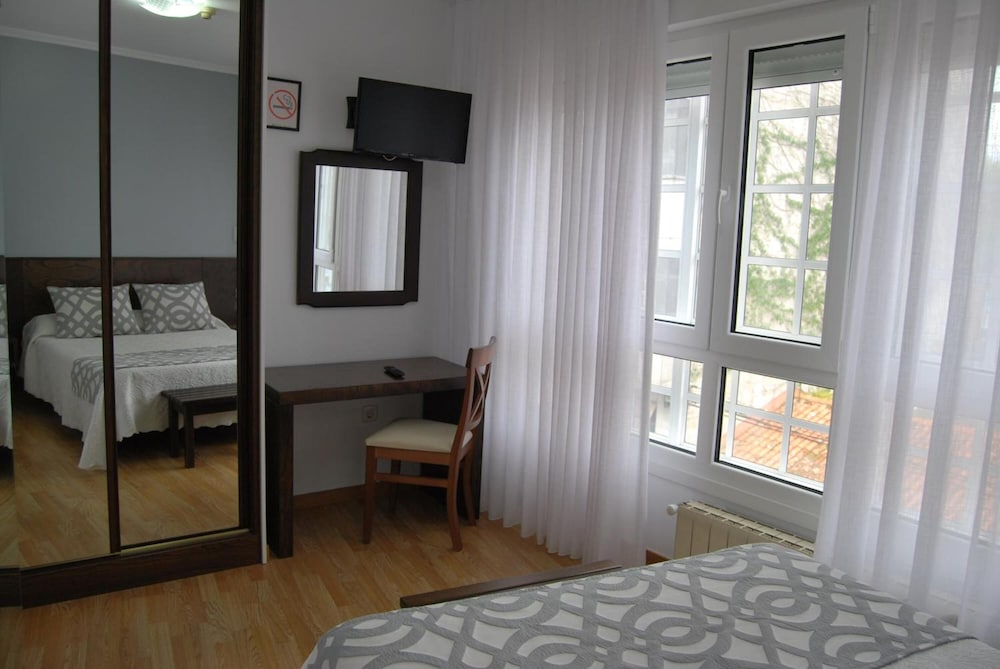 Фото Hotel Restaurante Elisardo