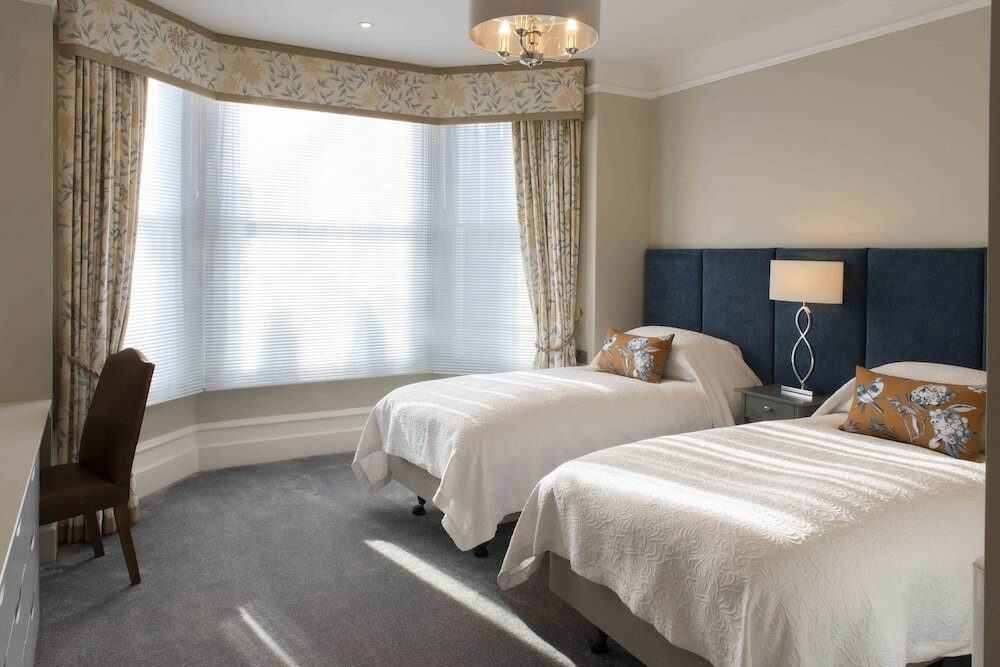 Фото Yorke Lodge Bed & Breakfast