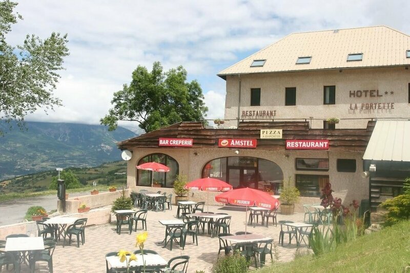 Гостиница Hotel la Portette в Лез-Оре