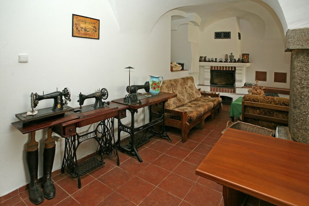 Фото Zamek Jindrichovice