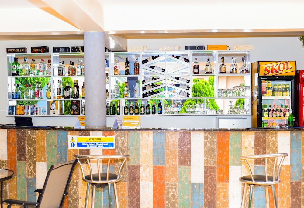 Фото Lebanon Hotel