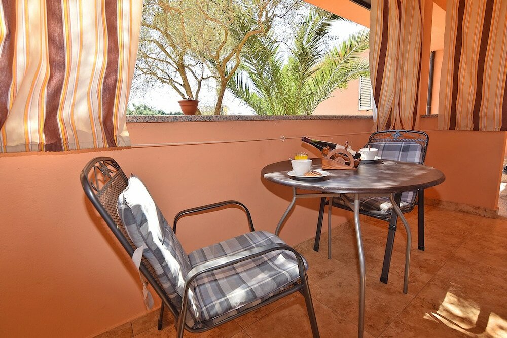 Фото Apartments Jeromela