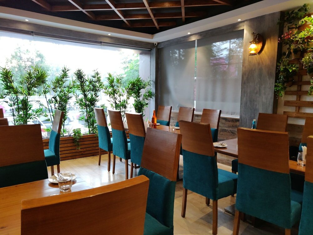 Фото Hotel Yelchiko