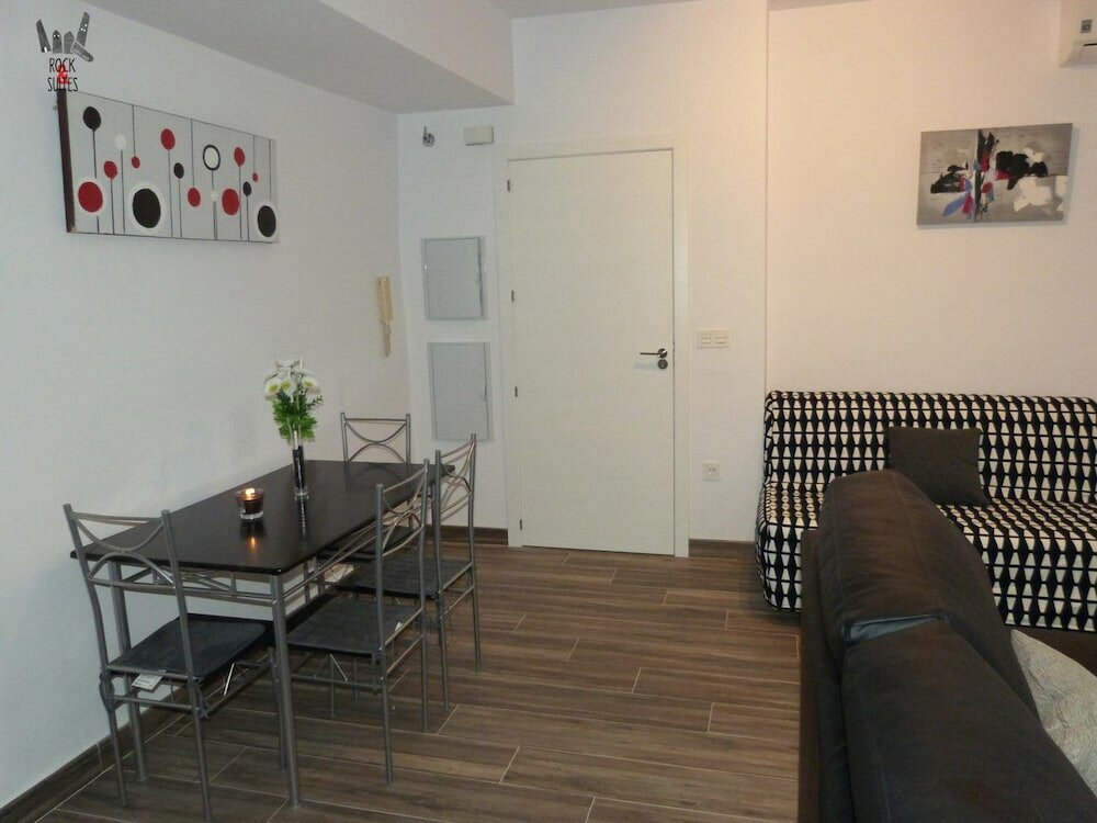 Фото Rock and Suites Granada