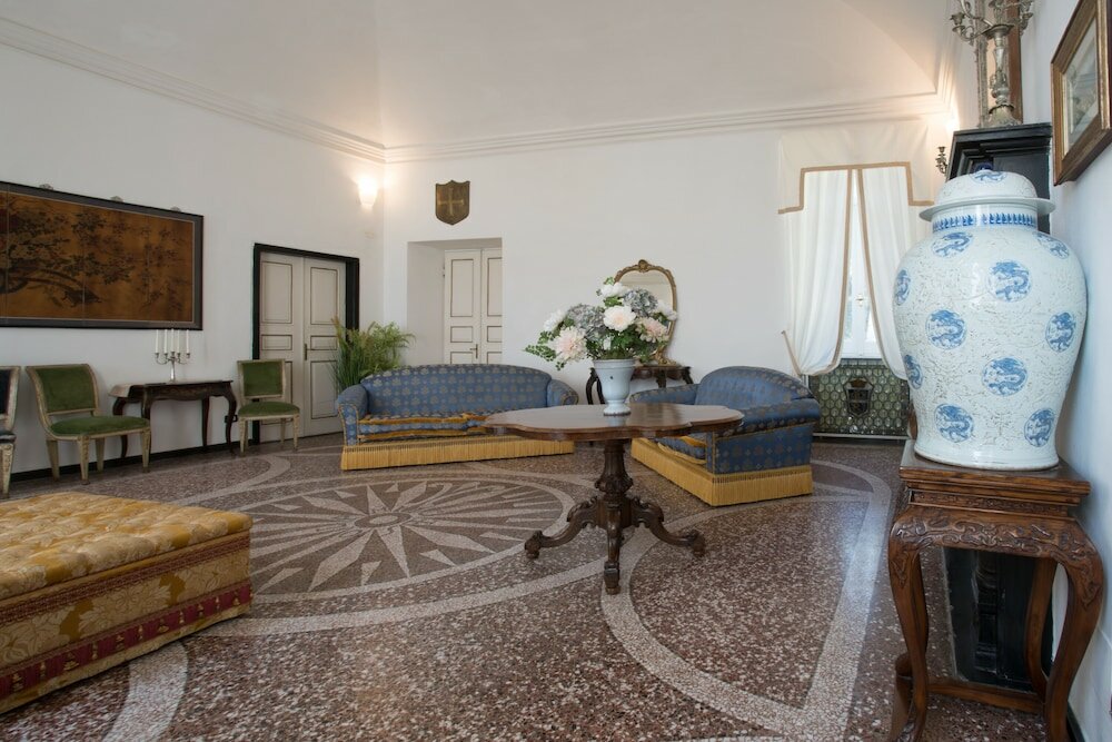 Фото Villa Shelley Boutique Hotel