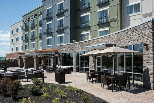Гостиница Courtyard by Marriott Albany Clifton Park