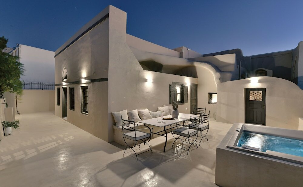 Фото Oia Unique Homes by K&k
