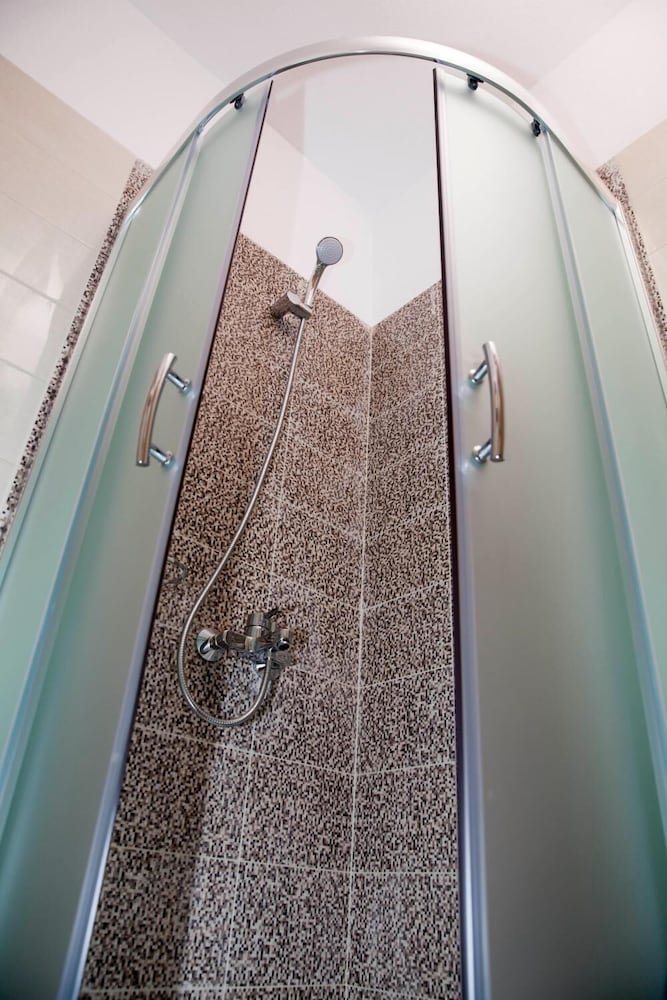 Фото Hytro Studios