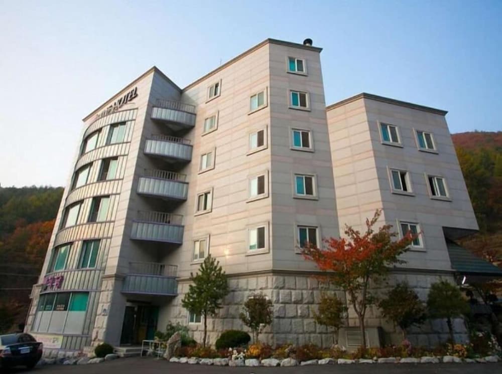 Фото отеля 3