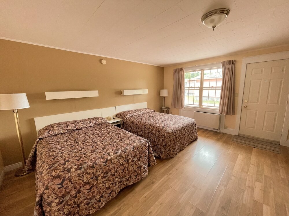 Фото Silverwood Motel