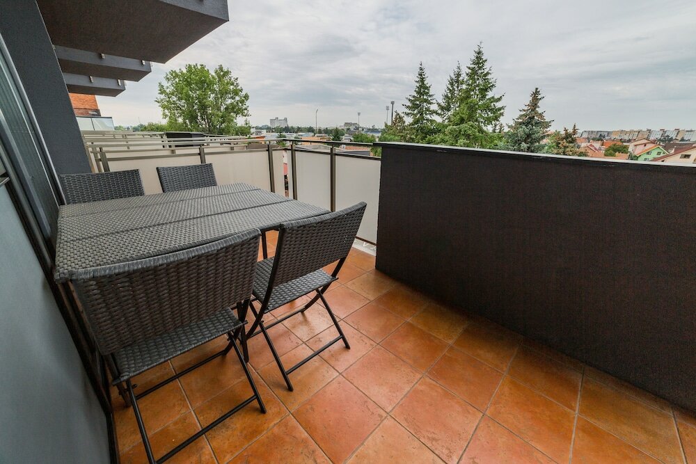 Фото Hotel Dolphin