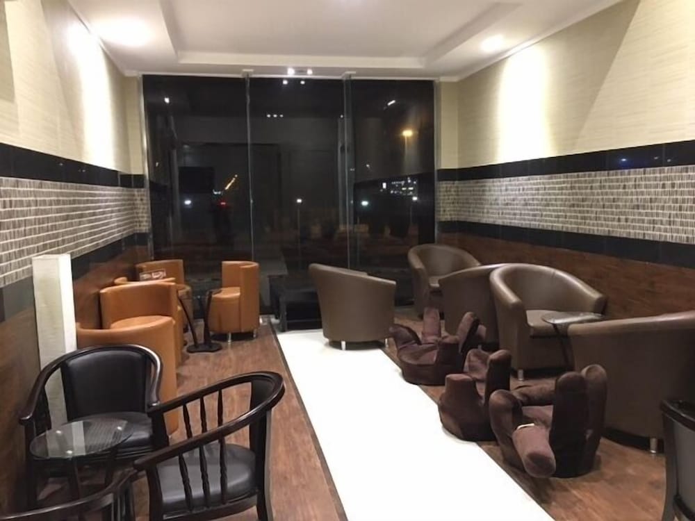 Фото Taleen AlSahafa Hotel Apartments