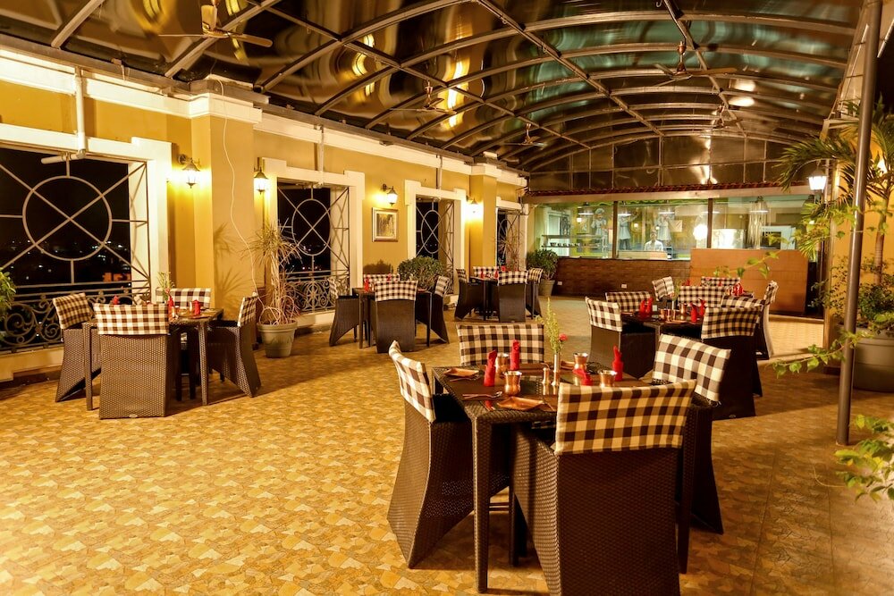 Фото Sivaraj Inn Salem