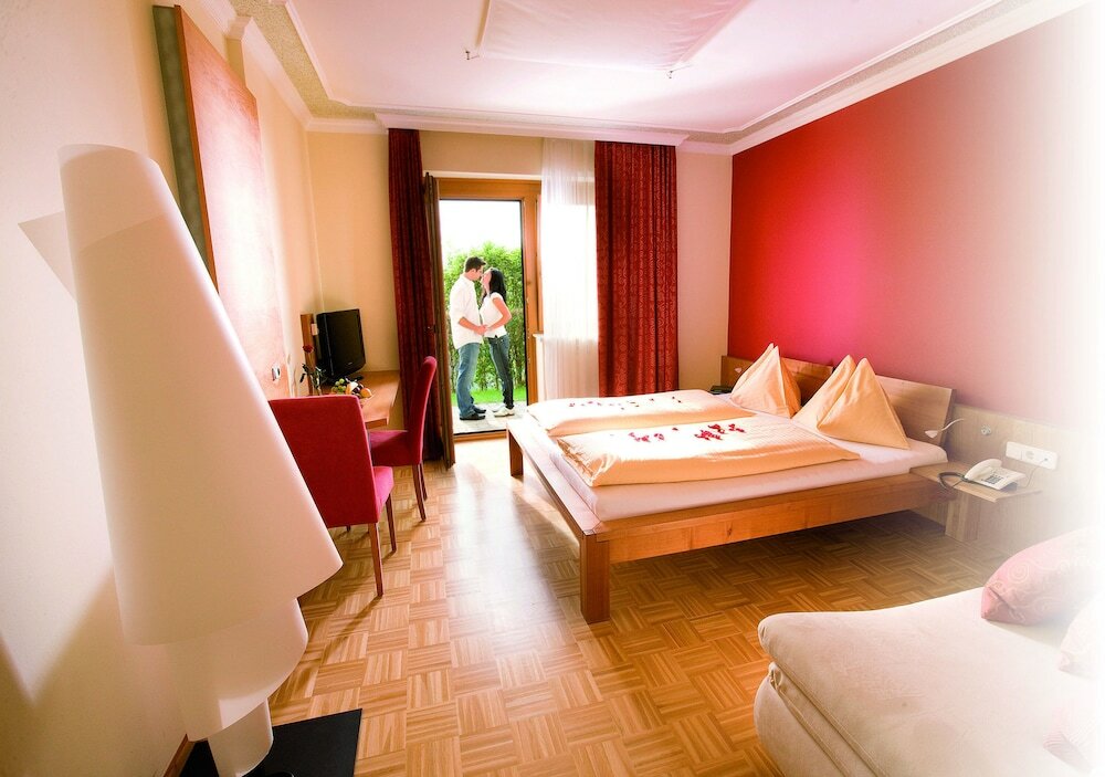 Фото Panoramahof Loipersdorf