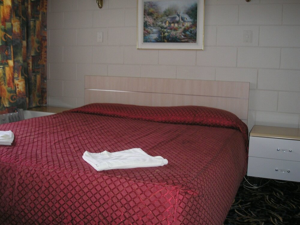 Фото Lincoln Court Motel