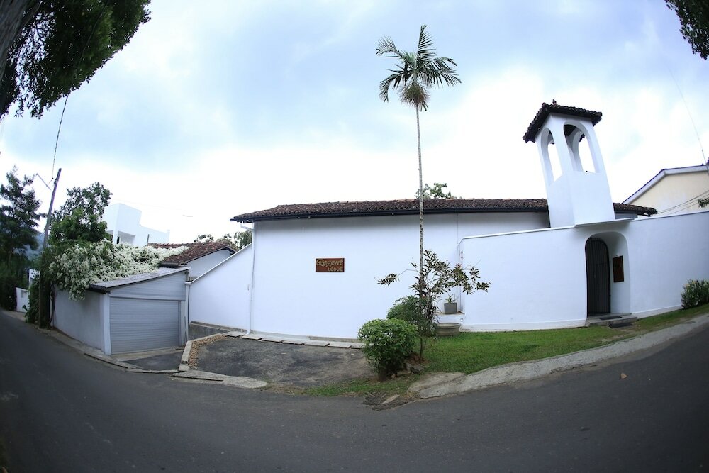 Фото Regent Lodge Kandy