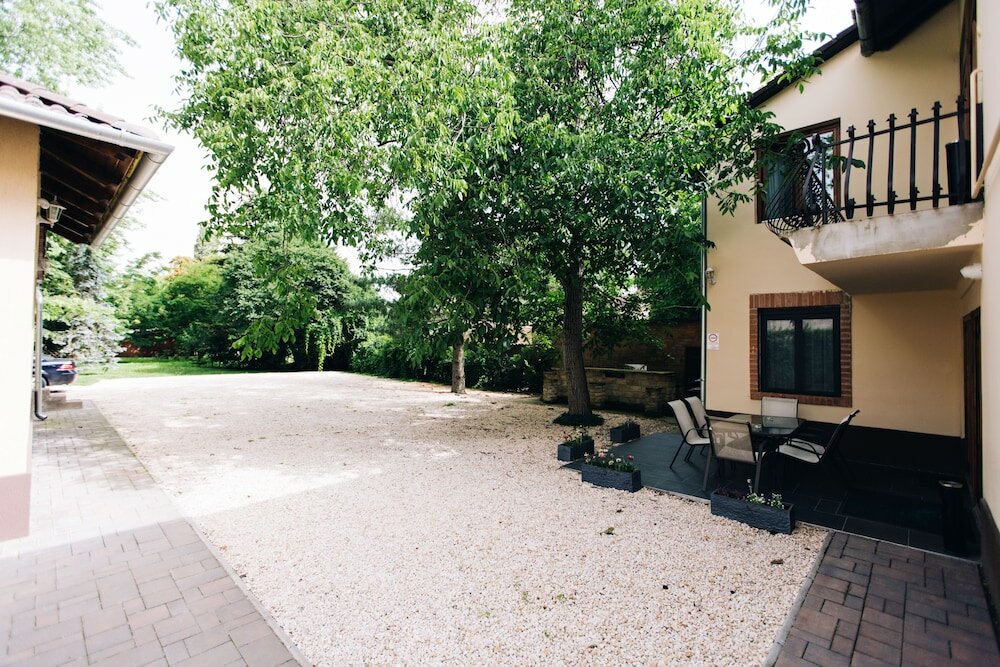 Фото Vén Diófa De Lux Panzió