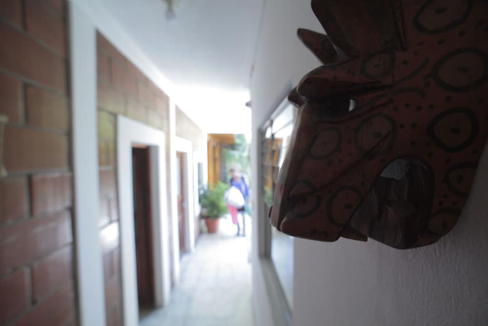 Фото Yellow House - Hostel