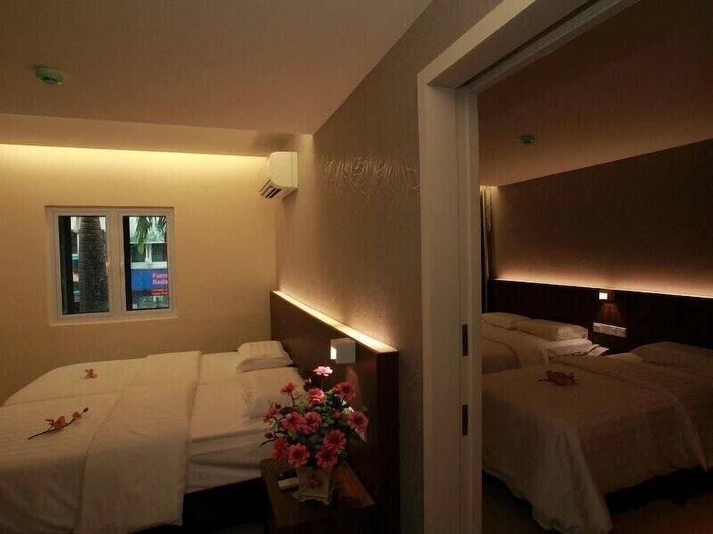 Фото Tai Ichi Hotel