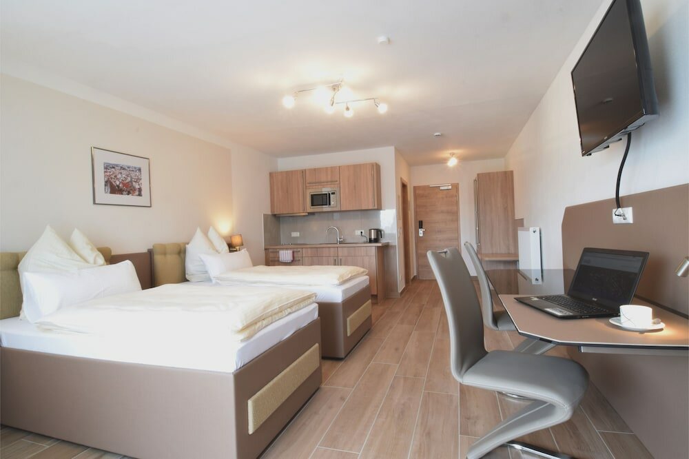 Фото Aparthotel Donaustern