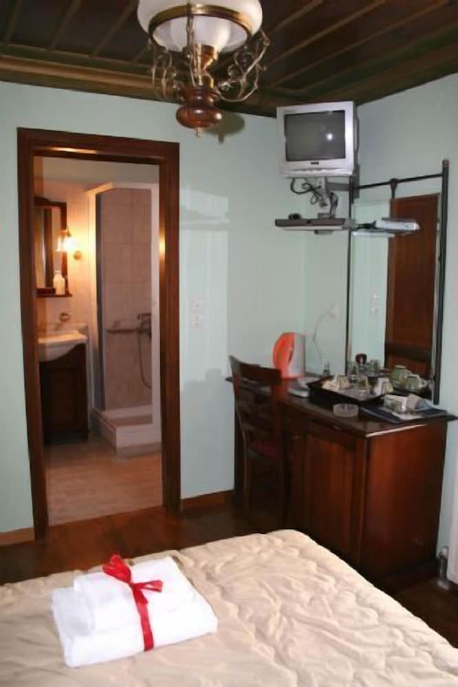 Фото Nikolas Guesthouse