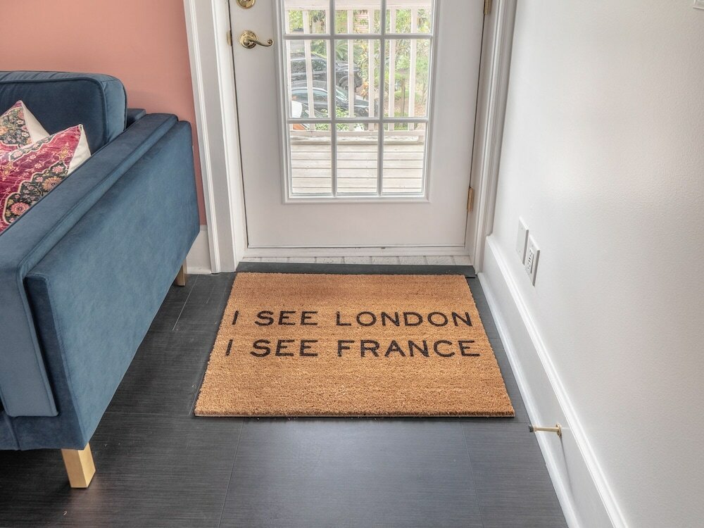 Фото Front Street Inn