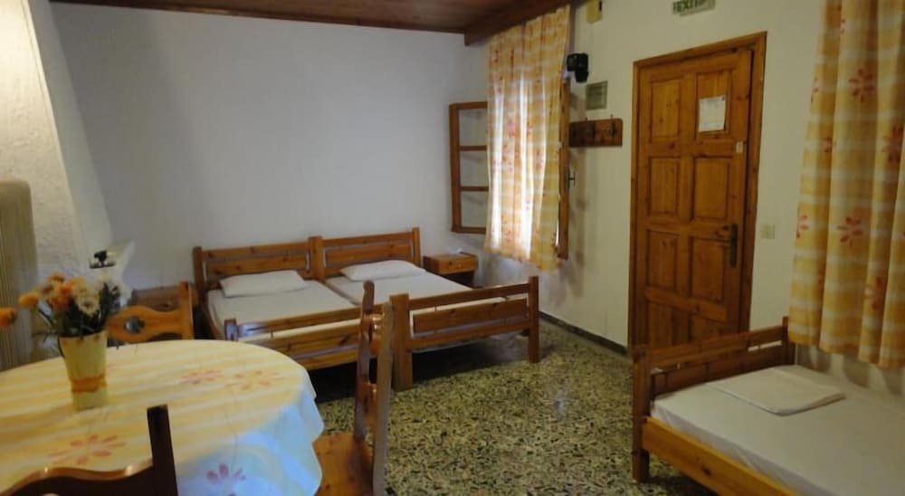 Фото Hotel Vicky