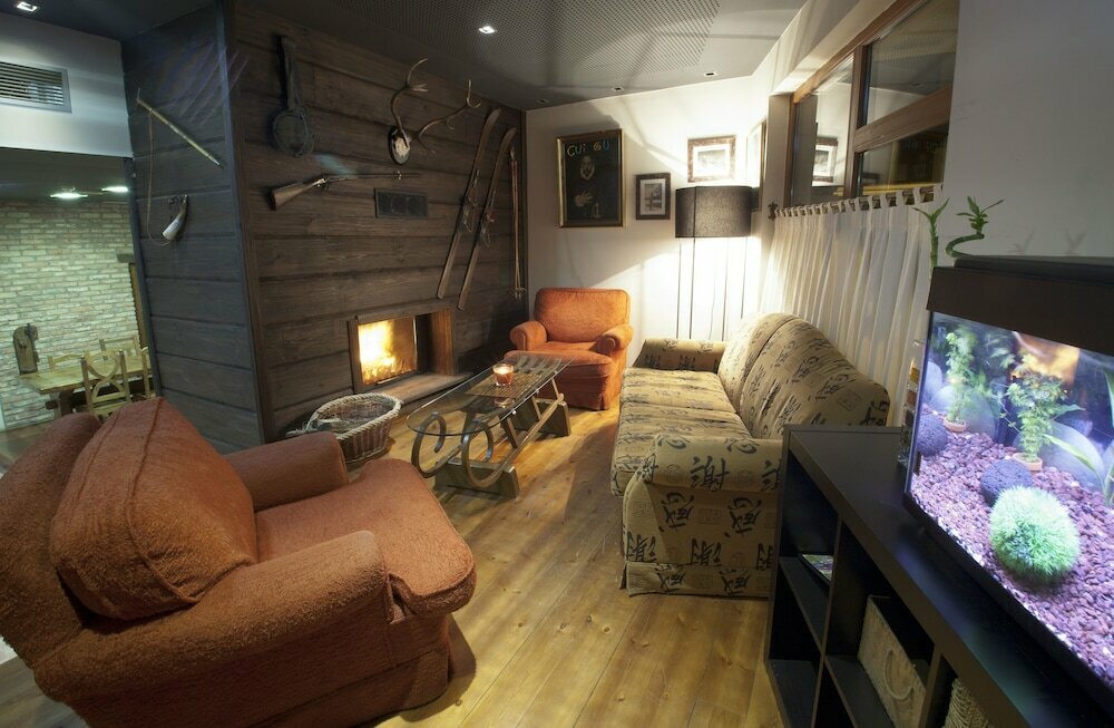 Hotel Apartamentos Turísticos Cuirgu, Principality of Asturias, photo