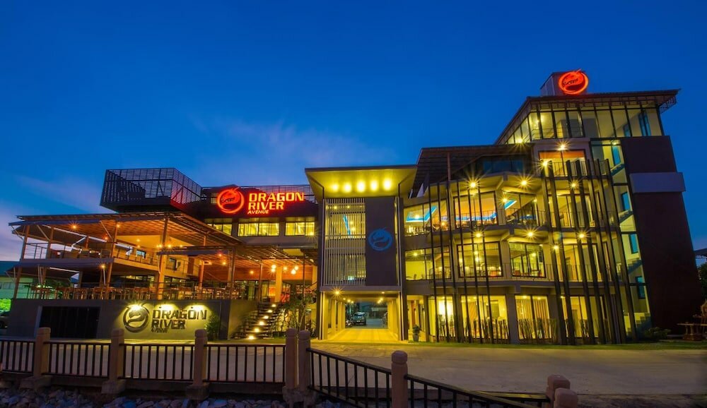 Фото Dragon River Avenue Hotel