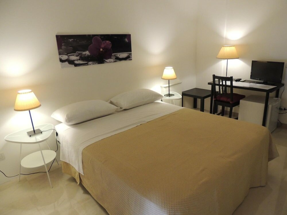 Фото Affittacamere B&b Domus Taranto