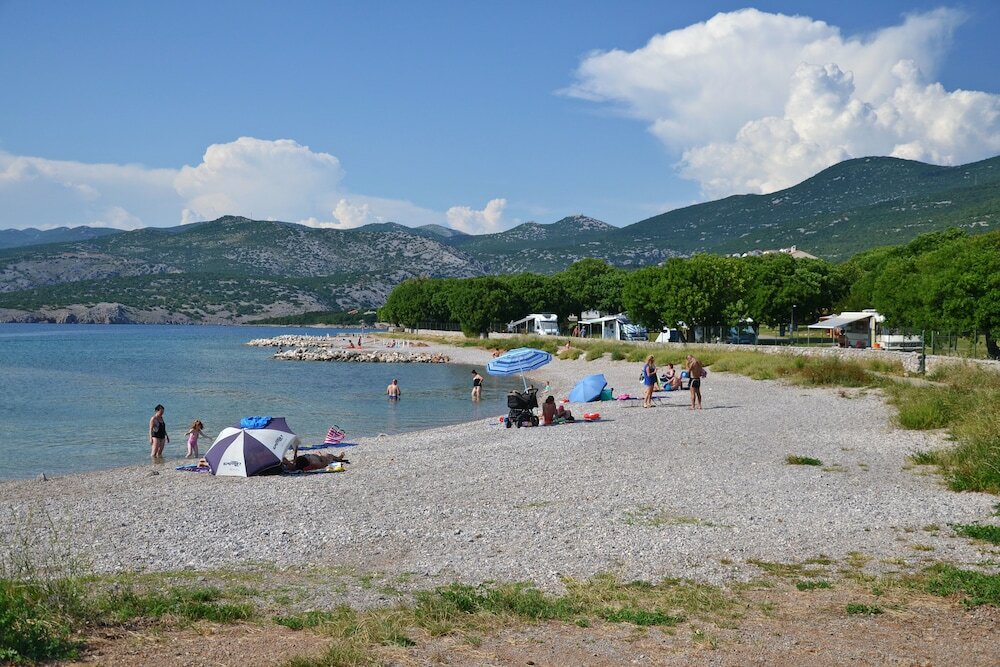 Фото Mediteran kamp Mobile Homes in Camping Klenovica