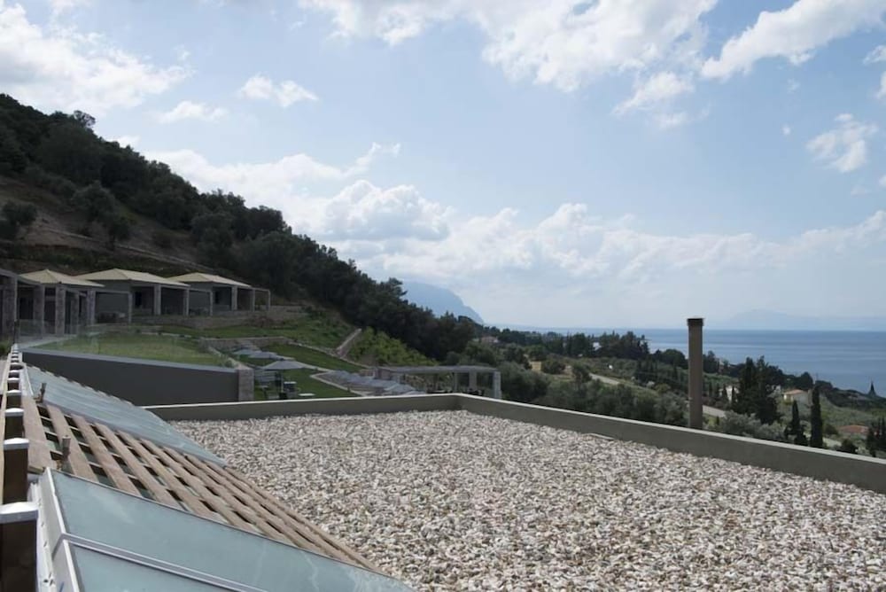 Фото Elimnion Resort