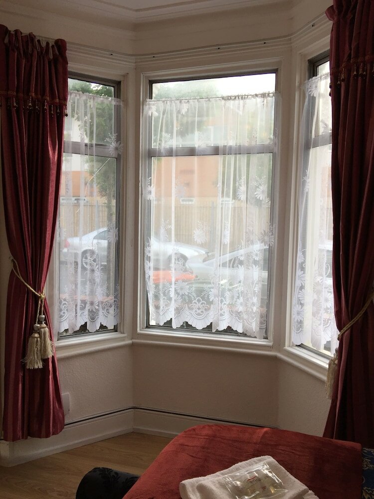 Фото Metro London City Airport