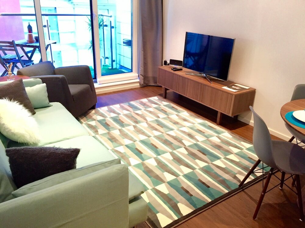 Фото Belvedere Royal Victoria Docks